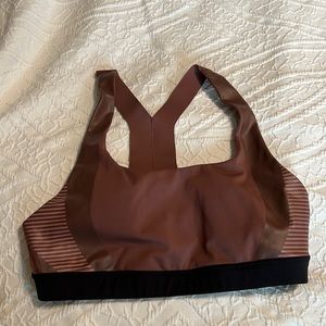 Allyson Felix Athleta size medium sports bra NWOT